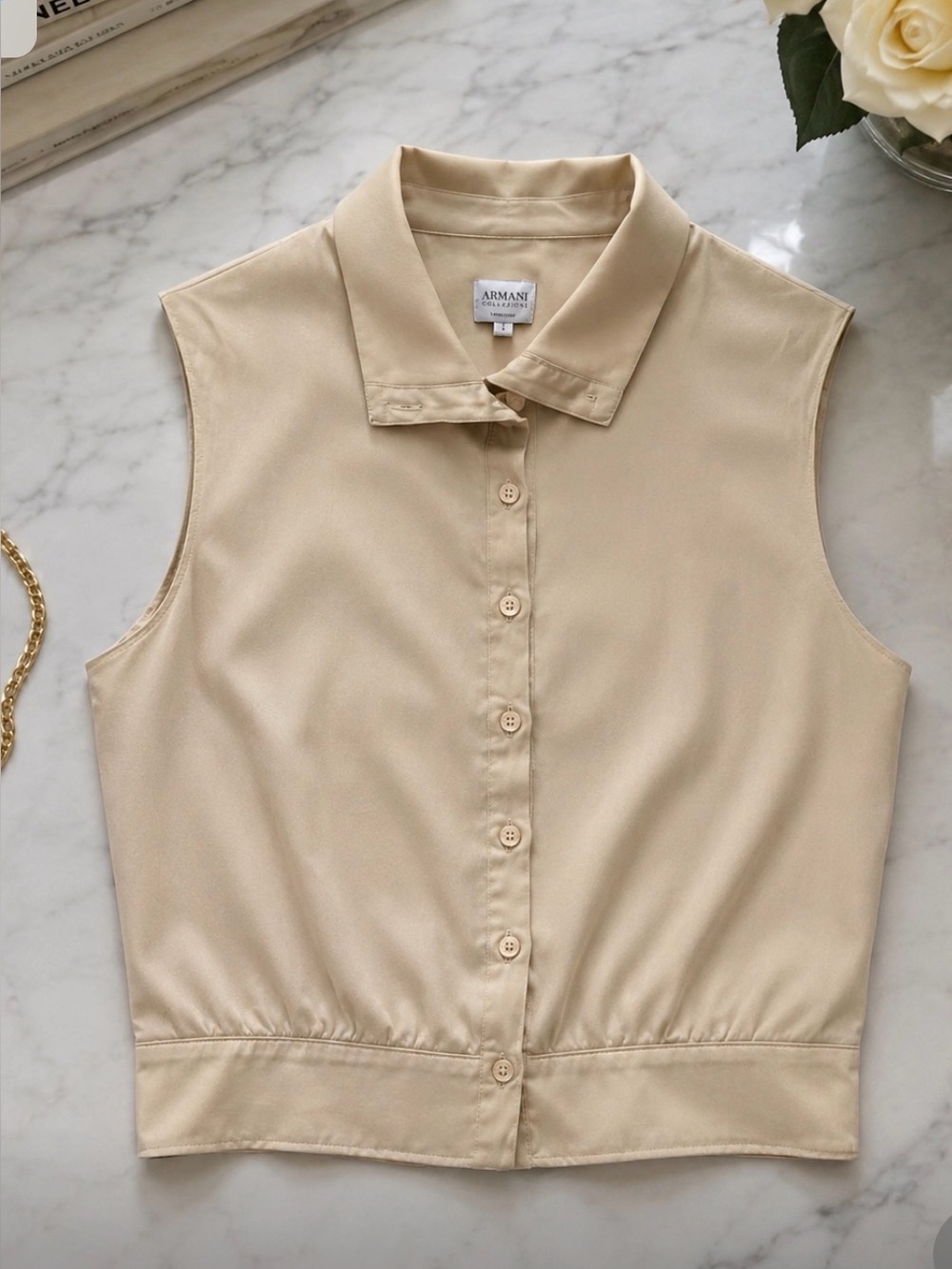 Vintage Armani Collezioni Beige Sleeveless Button-Down Crop Blouse Top Sz 6 - Picture 3 of 9